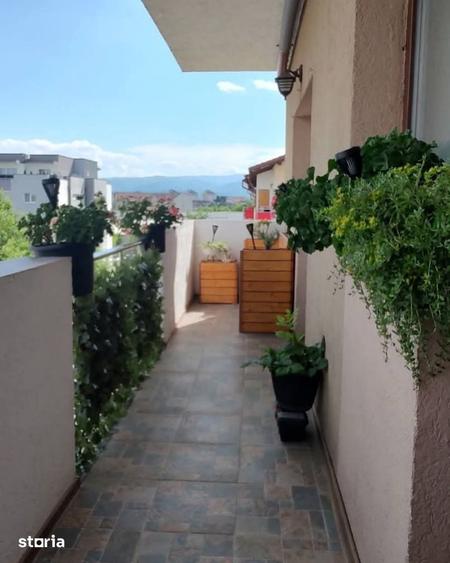 Apartament cu 2 camere decomandat în Terezian