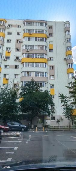 Apartament cu 3 camere decomandat în Rahova