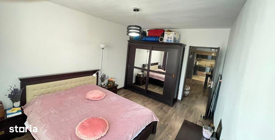 Apartament cu 3 camere în Florești