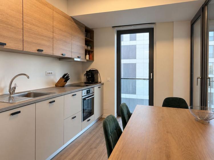 Apartament cu 2 camere decomandat, mobilat în Aviației