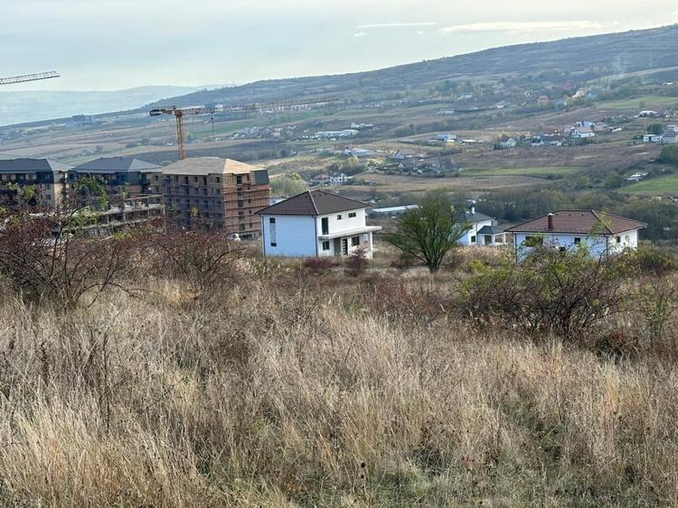 Teren Construcții intravilan de 545 mp, în Chinteni