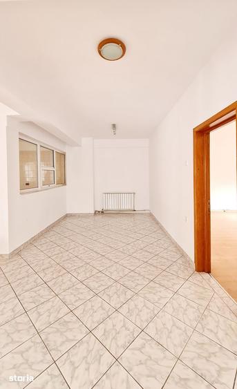 Casă cu 6 camere cu Teren 80 Mp în Crângași