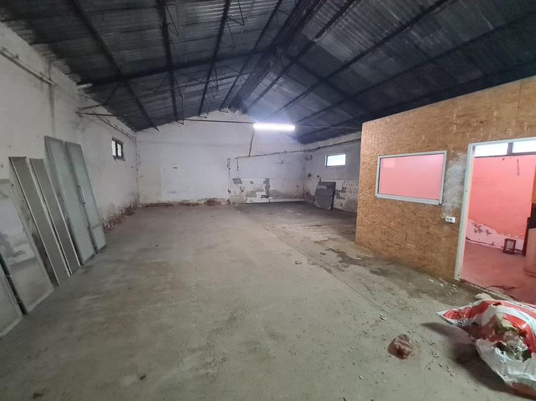 Spațiu industrial, de 280 mp, în Câmpina