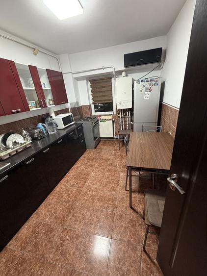 Inchiriez apartament cu 2 camere - 13