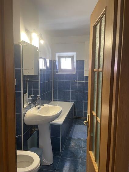 Apartament cu 2 camere decomandat în Drumul Carului