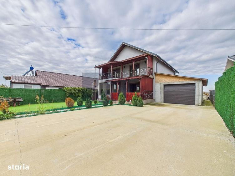 Casă cu 4 camere cu Teren 500 Mp în Oinacu