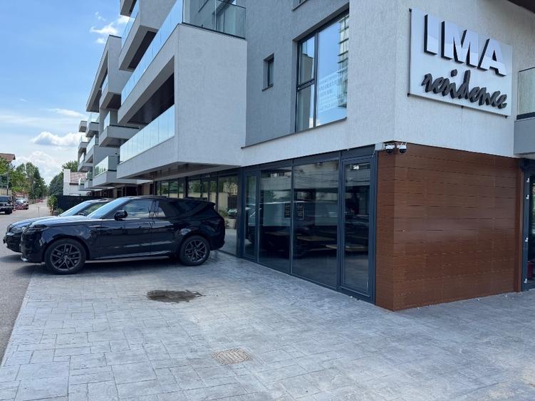 Spațiu comercial, de 350 mp, în Central