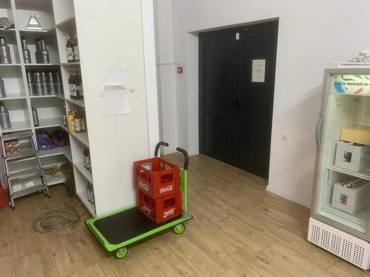 Spațiu comercial, de 278 mp, în Mureșeni