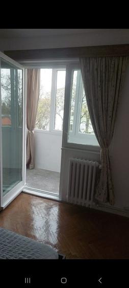 Apartament cu 2 camere semidecomandat în Exterior Vest