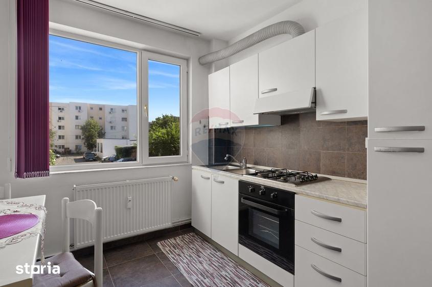 Apartament cu 2 camere, mobilat în Pârneava