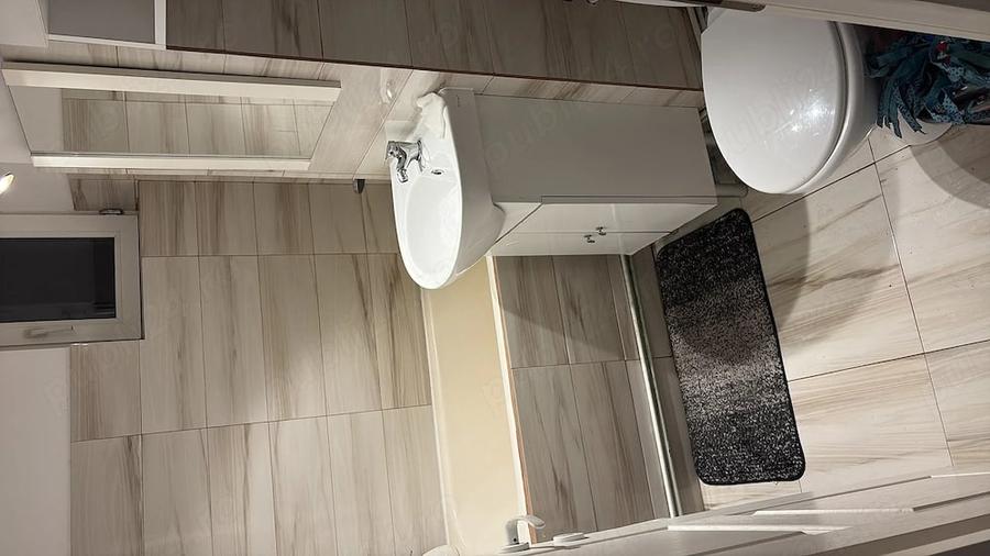 Apartament cu 2 camere decomandat în Războieni