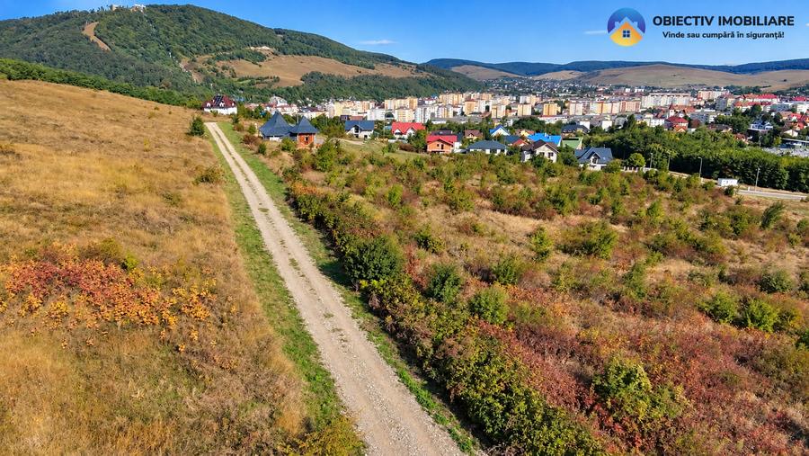 Teren intravilan de 1297 mp, în Ciritei