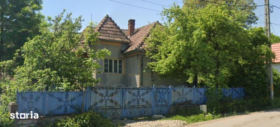 Casă cu 3 camere cu Teren 1500 Mp în Tureni