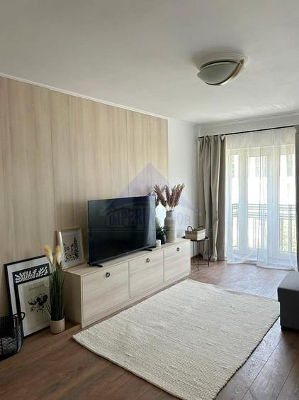 Apartament cu 2 camere decomandat, mobilat în Splaiul Unirii