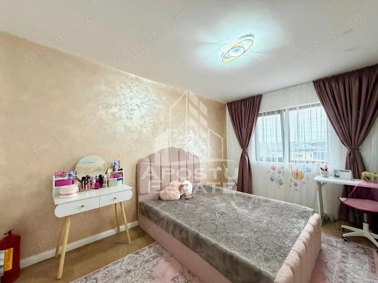 Casă cu 4 camere cu Teren 300 Mp în Moșnița Veche