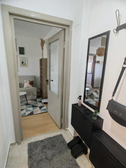 Apartament cu 2 camere semidecomandat în Dacia