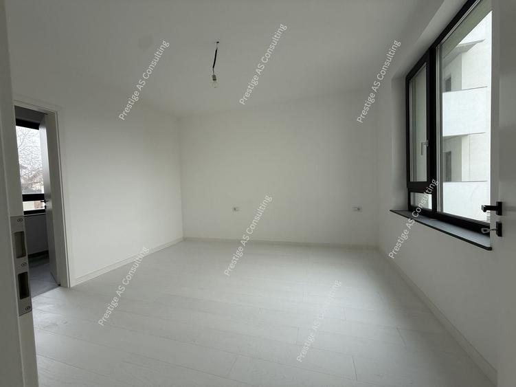 Apartament cu 2 camere semidecomandat, mobilat în Dumbrăvița