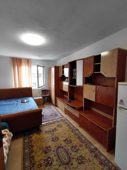 Garsonieră semidecomandată în Bartolomeu