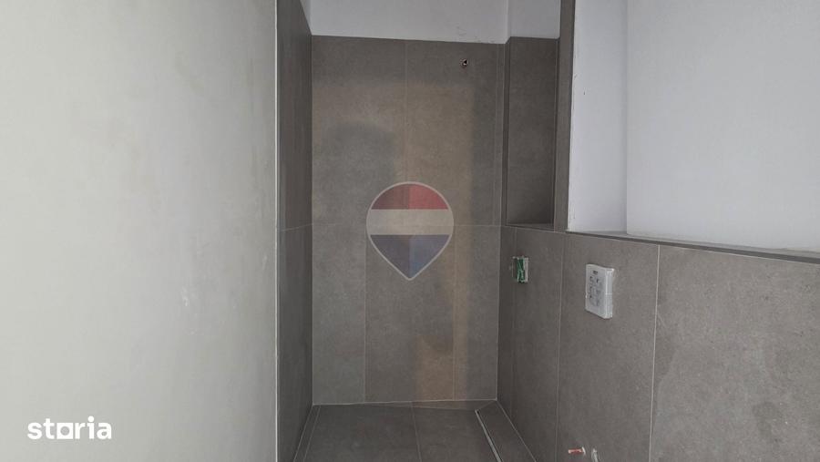 Spațiu comercial, de 34.07 mp, în Republicii