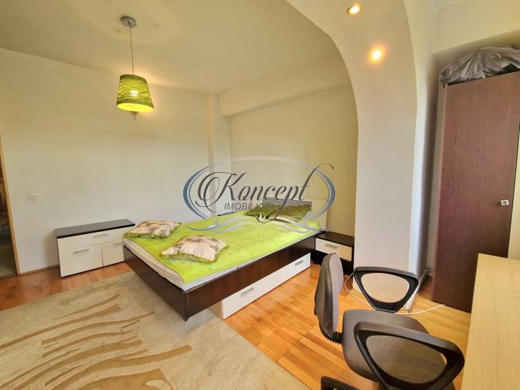 Apartament cu 3 camere decomandat, mobilat în Central