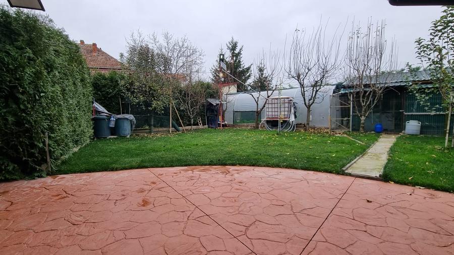 Casă individuală cu 3 camere cu Canalizare în Semicentral
