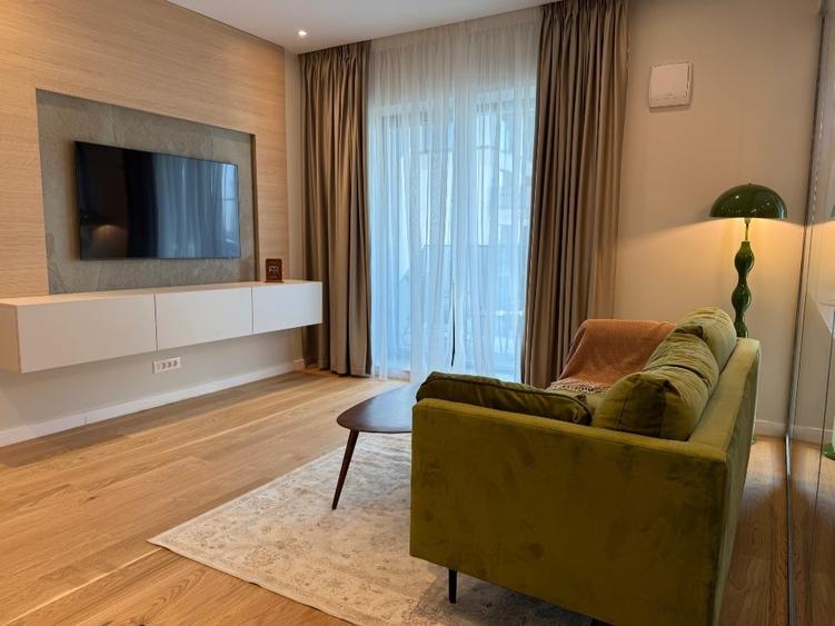 Apartament cu 2 camere decomandat, mobilat în Aviației
