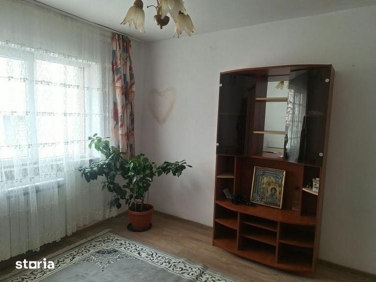 Inchiriez apartament 3 camere - 3