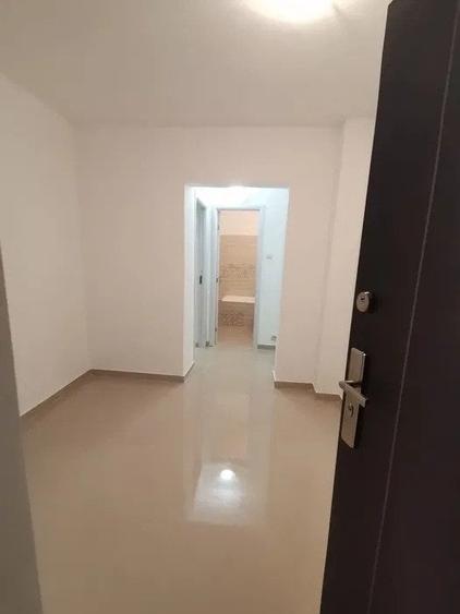 Apartament cu 2 camere decomandat în Tătărași — fotografia 1