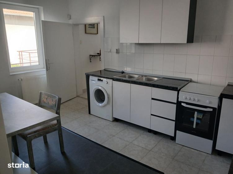 Ap. 2 camere, in casa cu gradina, Grigorescu, str. Sinaia - 14