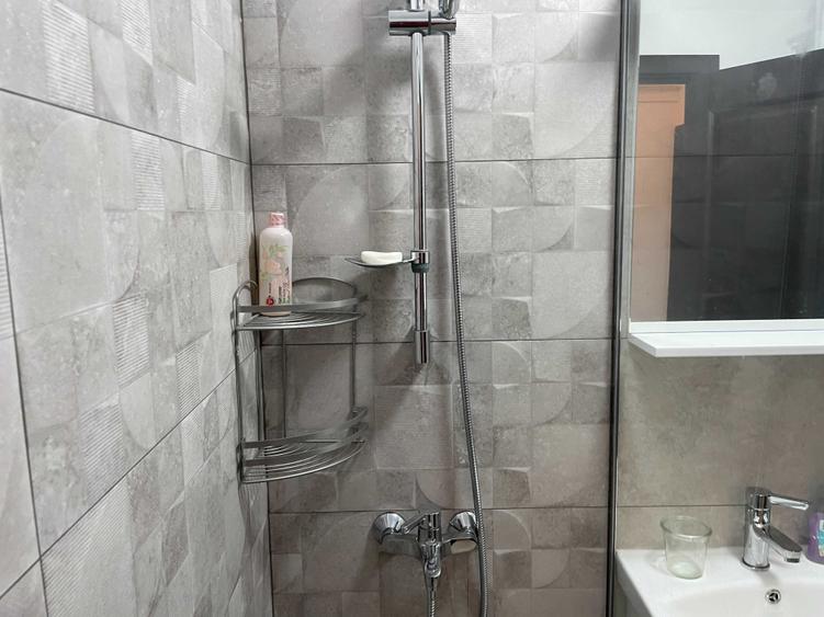 Apartament cu 2 camere decomandat în Păcii