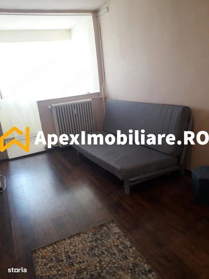 Garsonieră semidecomandată în Titan