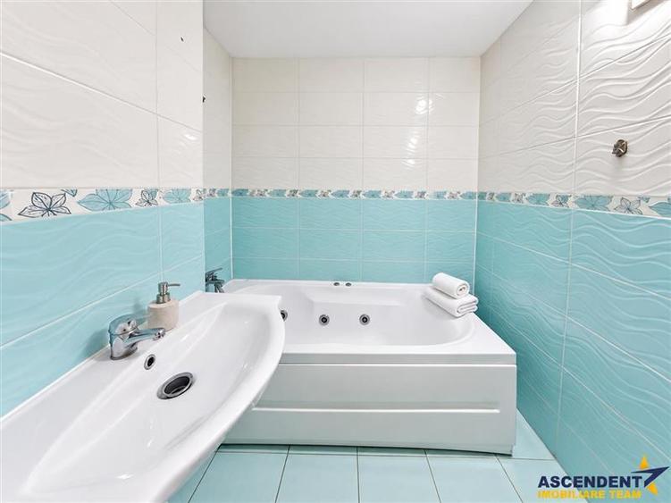 Apartament cu 3 camere decomandat, mobilat în Tractorul
