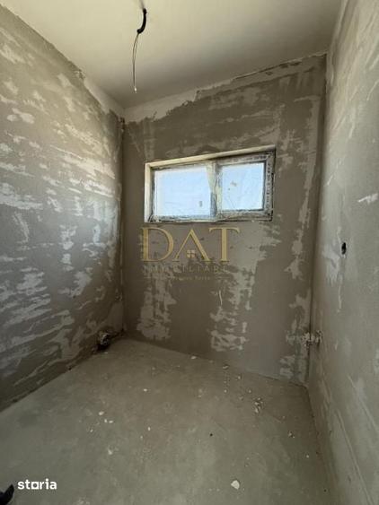 Casă cu 4 camere cu Teren 403 Mp în Dâmbul Rotund