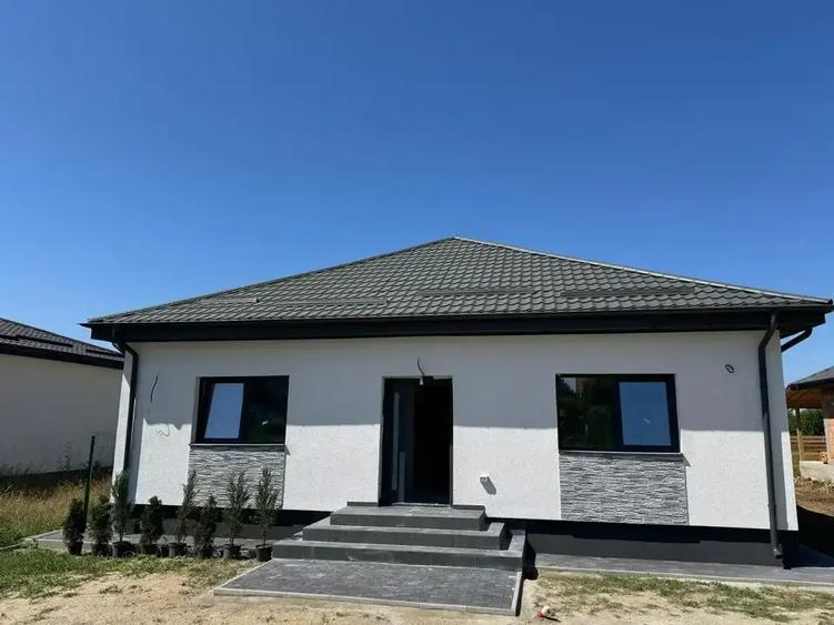 Casa Individuala 4 camere Crevedia I Buftea I Teren 400mp - 1