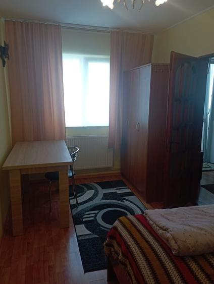 Apartament cu 2 camere semidecomandat în Valea Muscelului