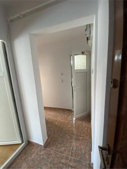 Garsonieră decomandată în Găvana