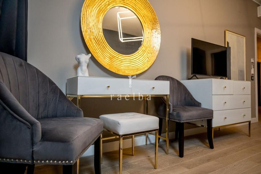 Apartament cu 4 camere semidecomandat, mobilat în Herăstrău