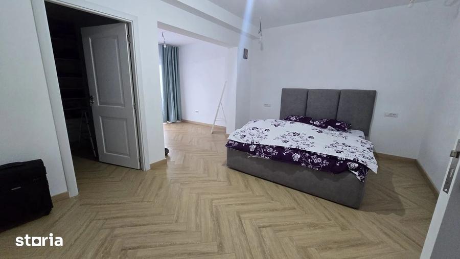 Casă cu 5 camere cu Teren 510 Mp în Rediu