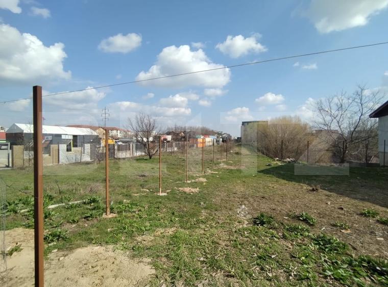 Teren Construcții intravilan de 1275 mp, în Romanești