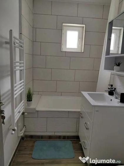 Apartament cu 2 camere decomandat în Mazepa 2