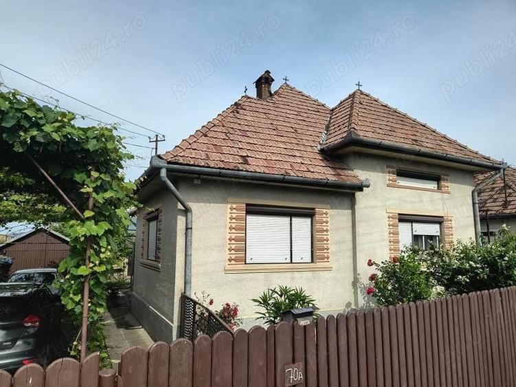 Casă cu 3 camere cu Teren 1025 Mp în Reghin