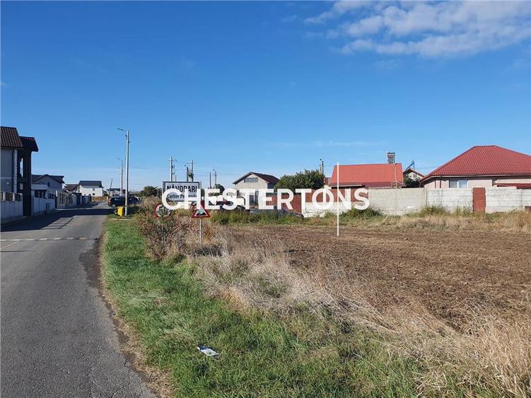 Teren Construcții intravilan de 388.5 mp, în Periferie