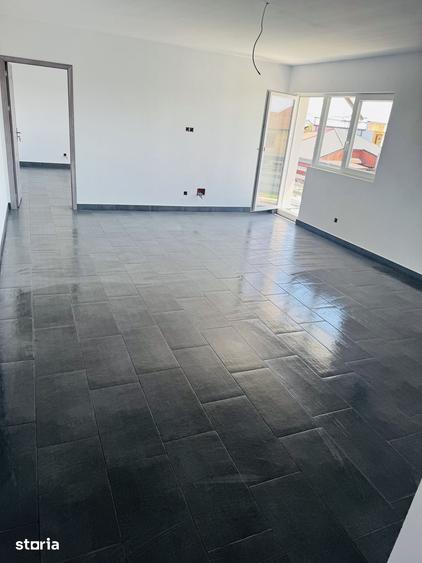 Spațiu comercial, de 390 mp, în Calea București