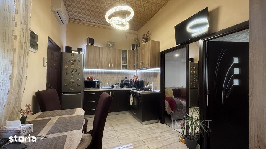 Apartament cu 2 camere decomandat in Centrul orasului str Horea nr 2 - 6