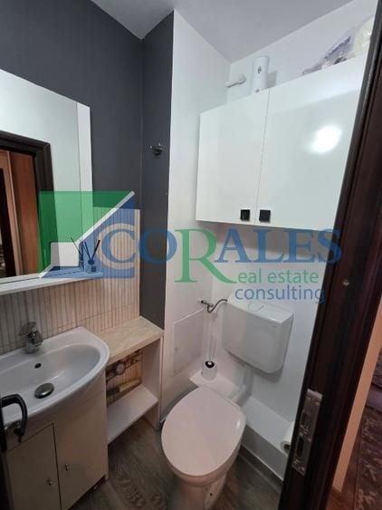 Apartament cu 3 camere decomandat, mobilat în Girocului
