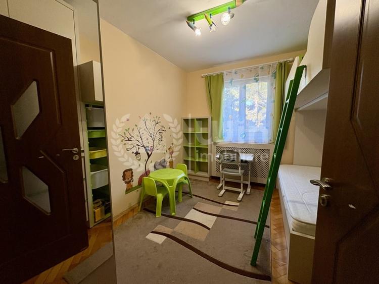 Apartament cu 3 camere semidecomandat, mobilat în Gheorgheni