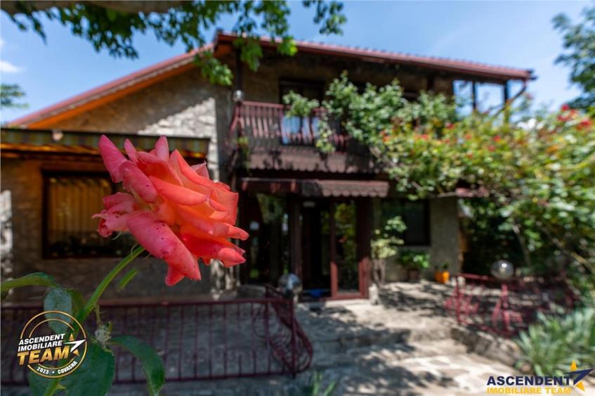 Resedinta deosebita in Chiajna, langa Bucuresti, departe de - 14