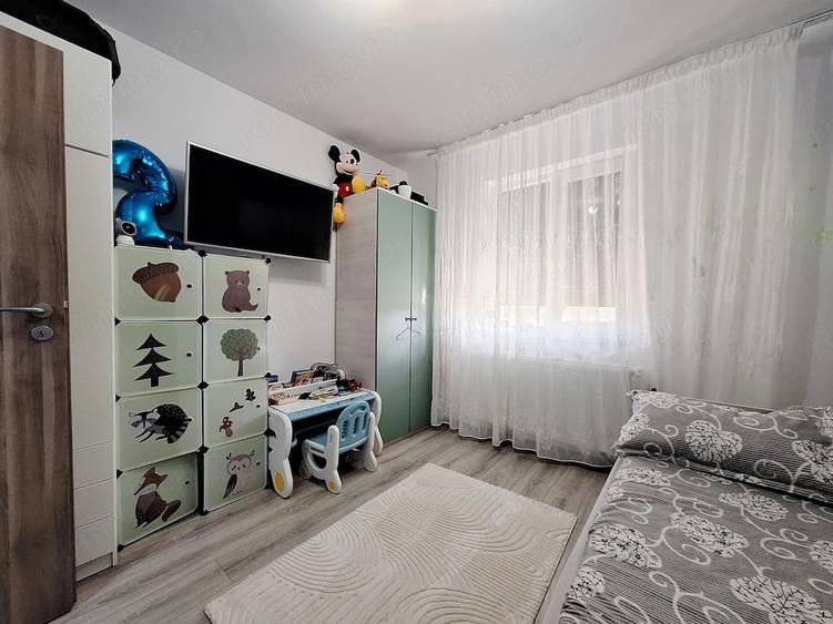 Apartament cu 3 camere decomandat în Braytim