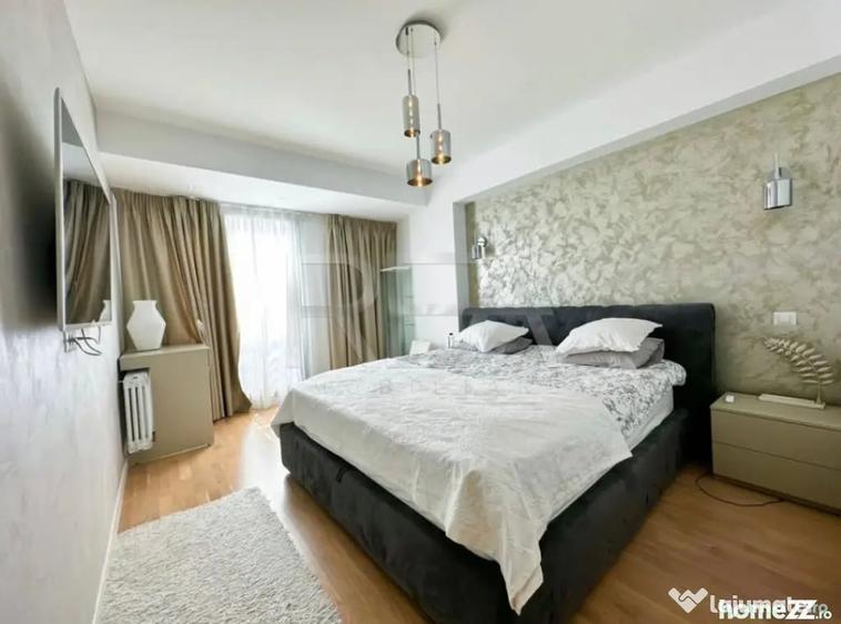 Apartament cu 4 camere semidecomandat în Herăstrău