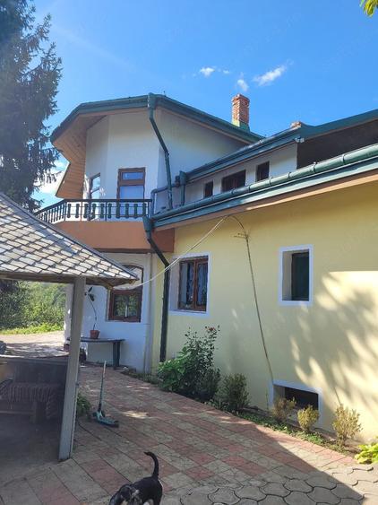 Casă cu Teren 26 Mp în Ilișești